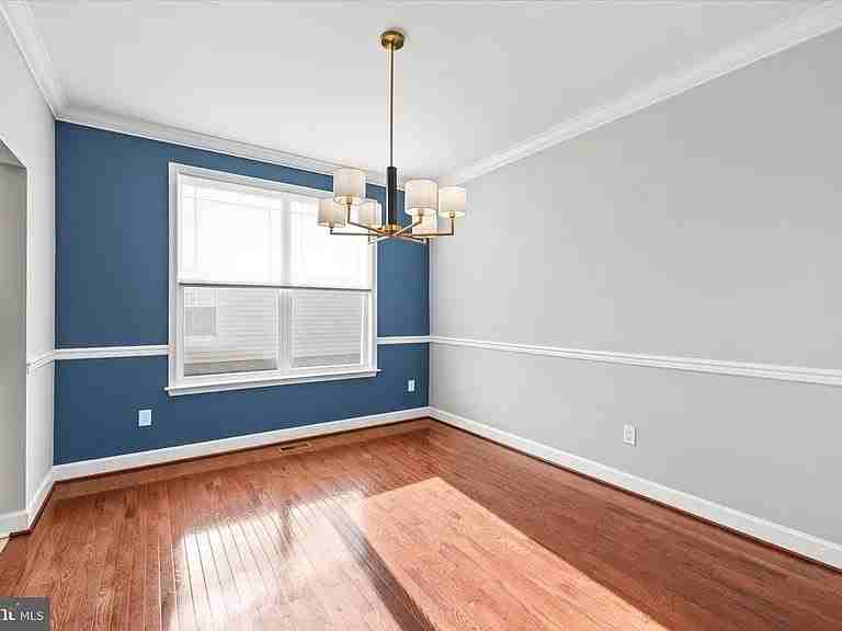 20454 Mall Center Way - Photo 2 of 19