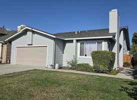 featured image of 3847 Sycamore St