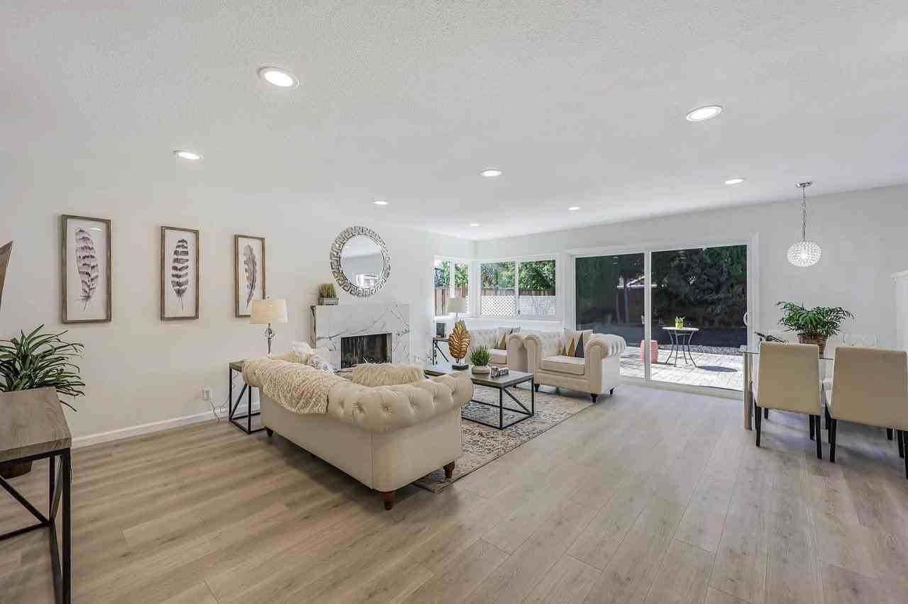 3491 Clover Oak Dr - Photo 2 of 12