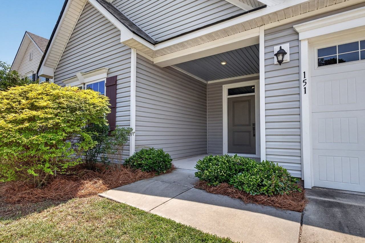 151 Country Oaks Ln - Photo 4 of 17