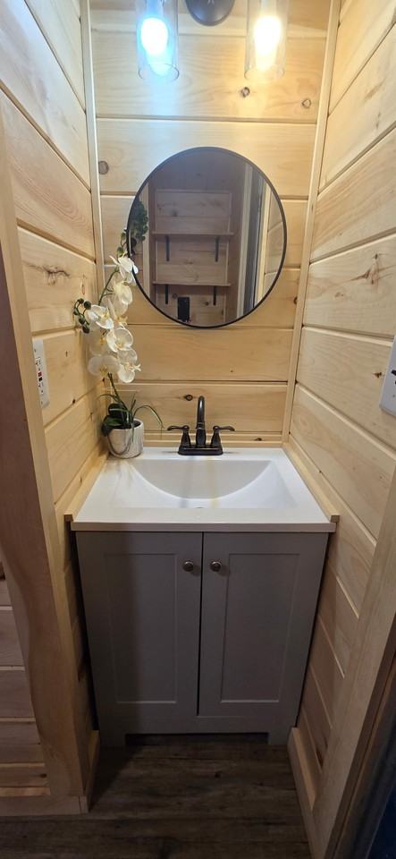 279 Bangor Rd - Photo 5 of 7