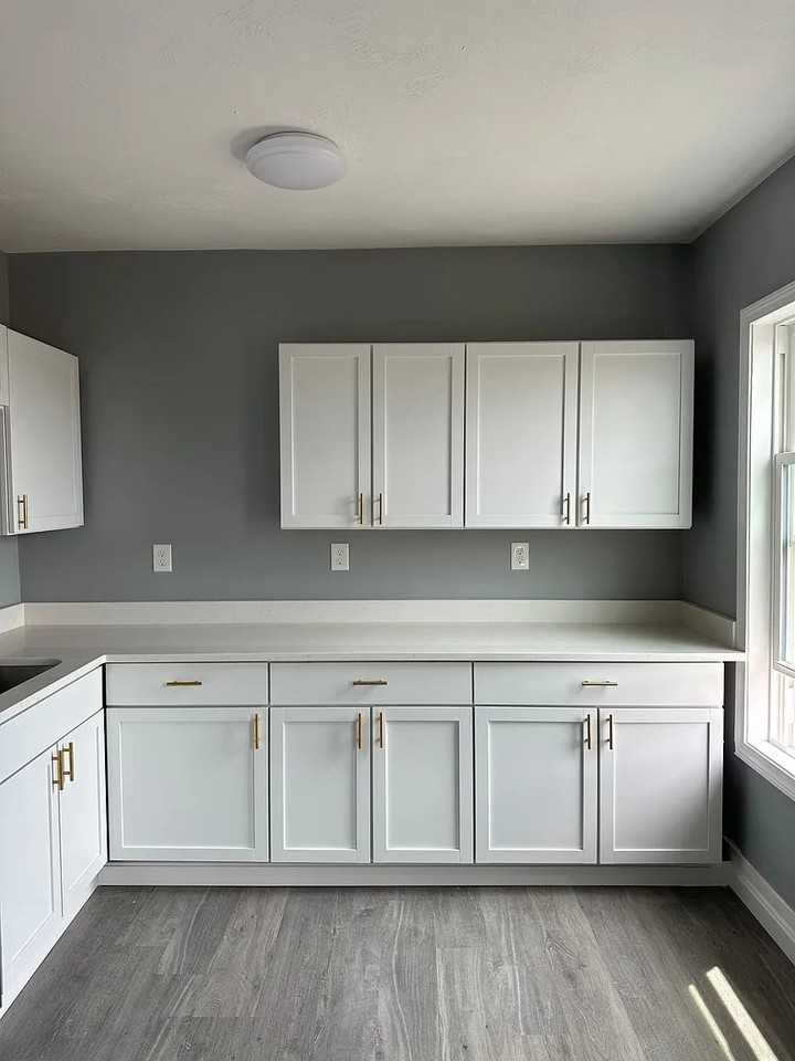 42 Merrifield St #3 - Photo 7 of 17