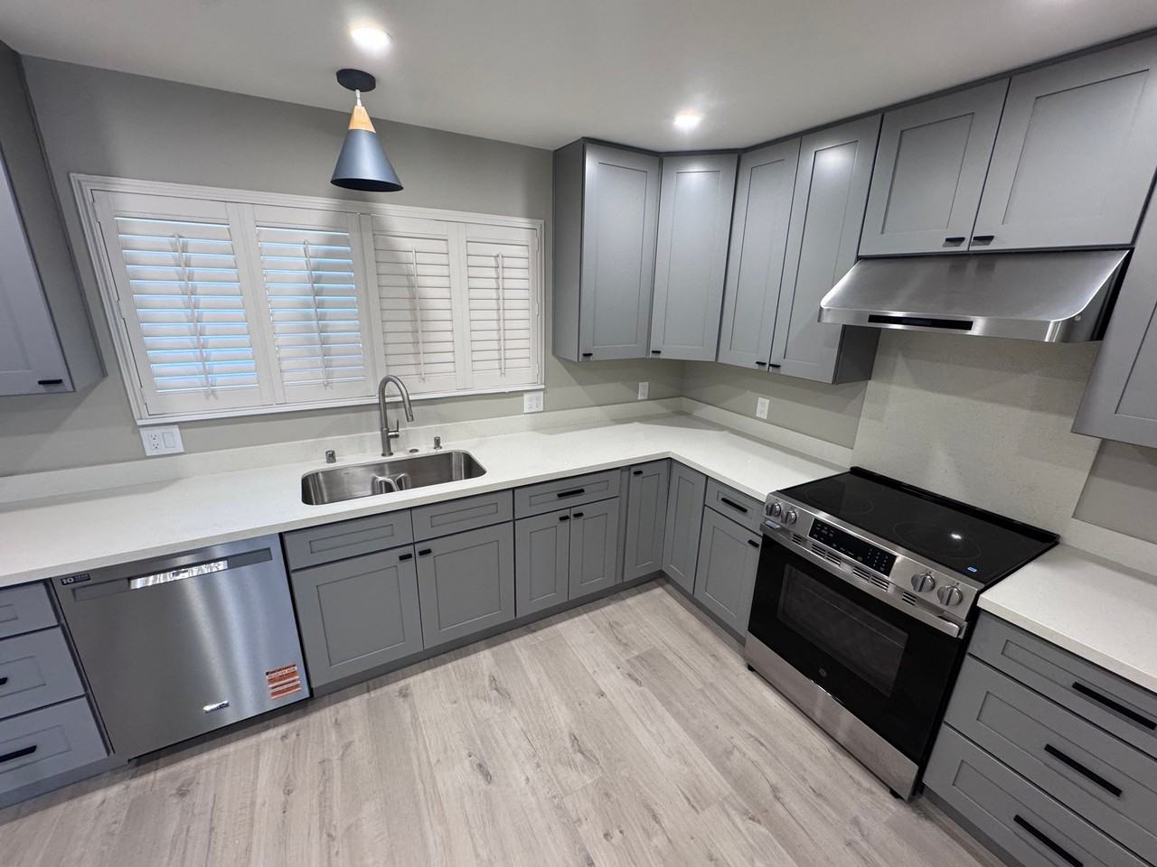 611 Nason St #613 - Photo 7 of 13