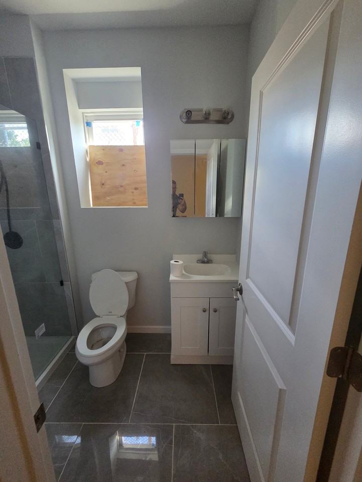 22 Speedway Ave - Photo 4 of 11