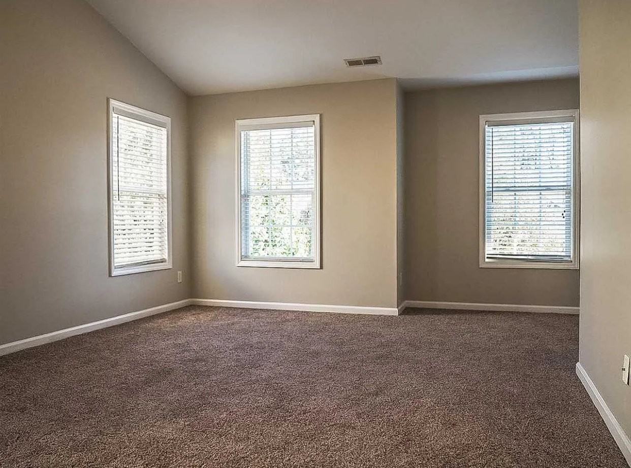 3138 Rendezvous Dr - Photo 6 of 13