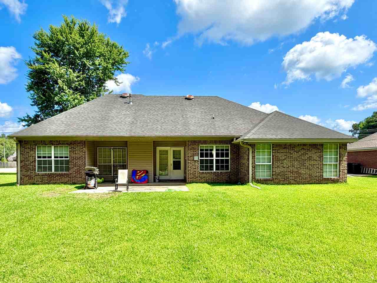73 Hazelnut Cir - Photo 2 of 14