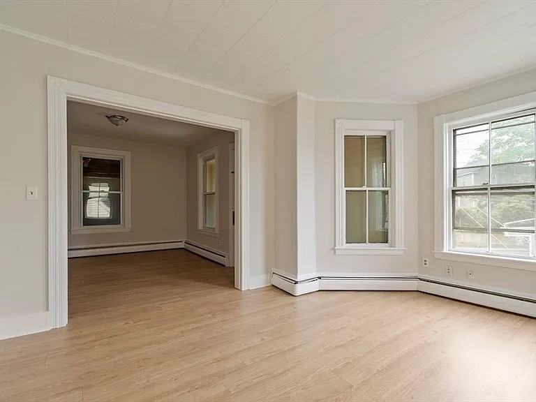 125 Cross St #2 - Photo 2 of 6