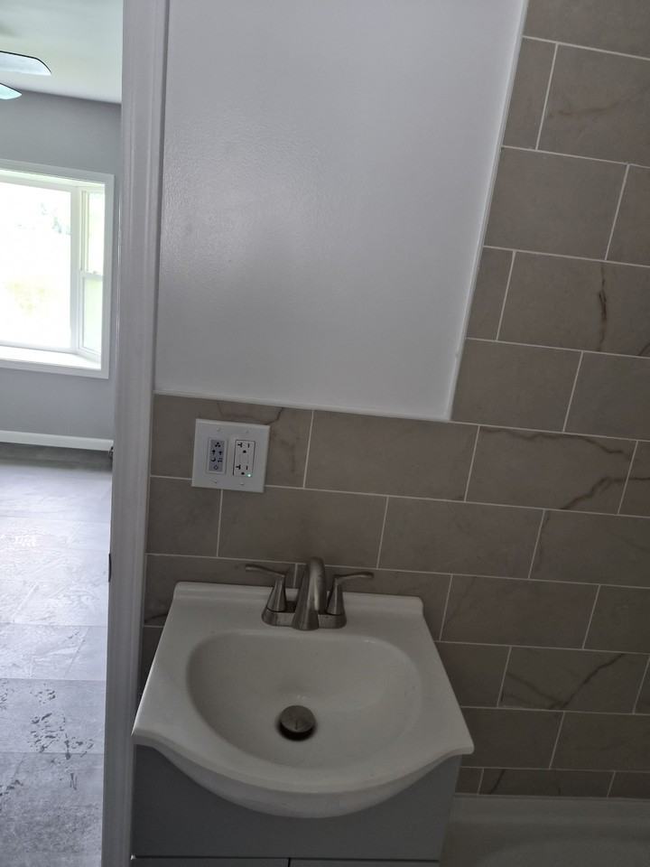 3294 Charles St #NA - Photo 4 of 7