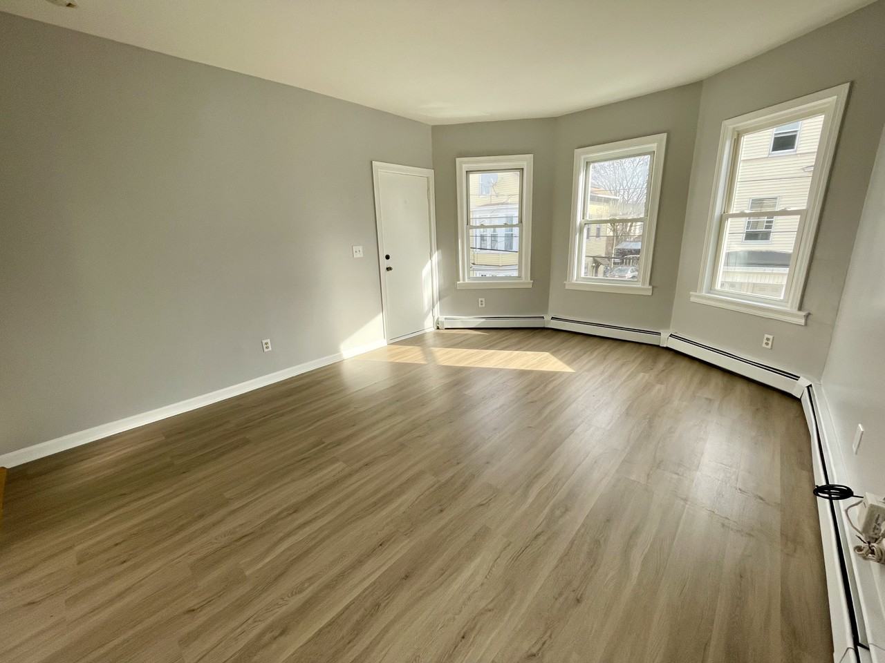 48 Pekin St #1 - Photo 2 of 9