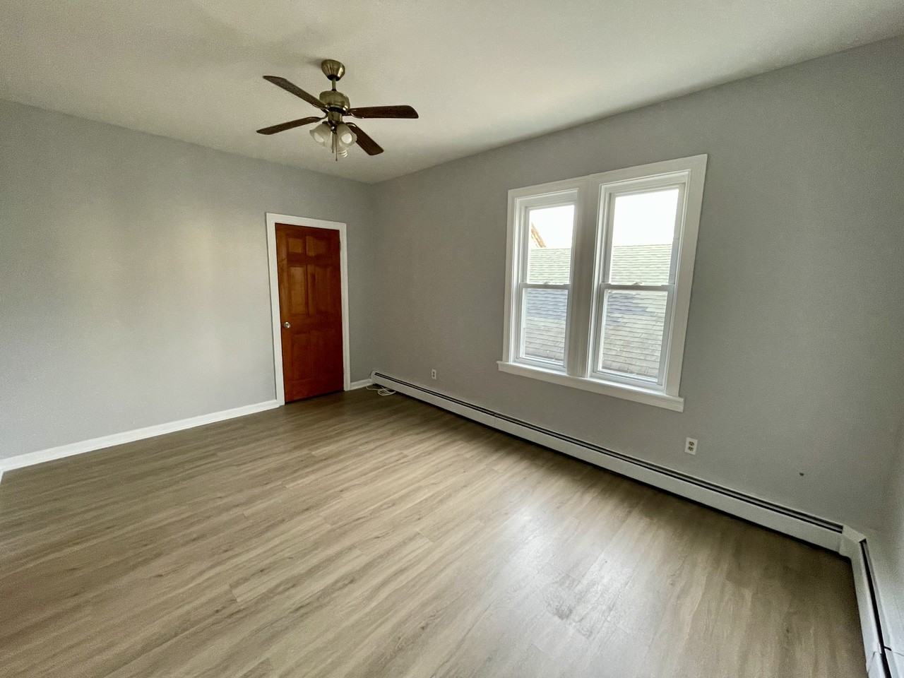 48 Pekin St #1 - Photo 6 of 9