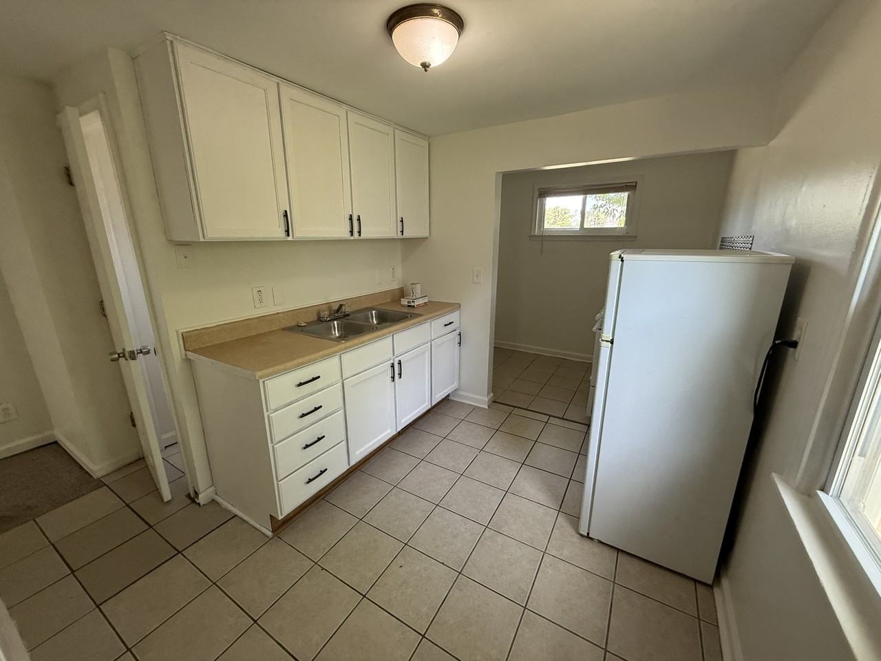 11359 Maxwell Ave #11359 - Photo 4 of 7