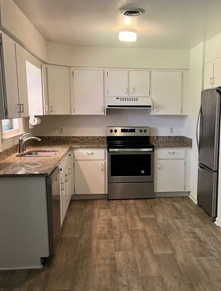 67 Underhill Rd #NA - Photo 2 of 5