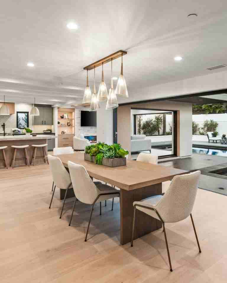 1717 Irvine Ave #NA - Photo 3 of 5
