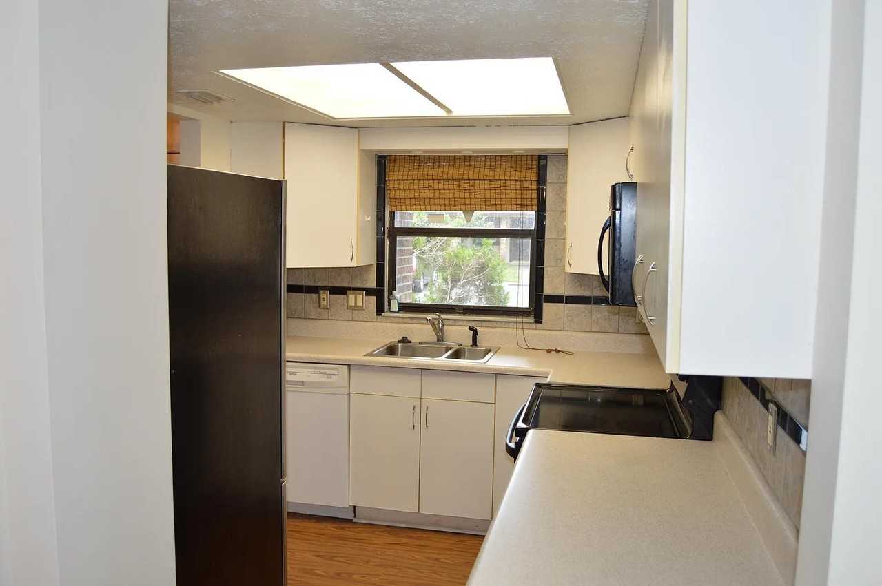2124 Oak Chace Ct #NA - Photo 2 of 15