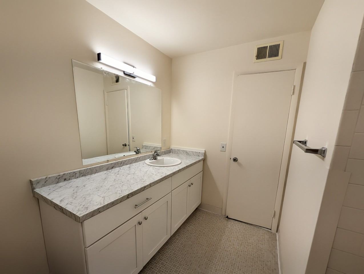 2 Navesink Ave #C2 - Photo 7 of 11