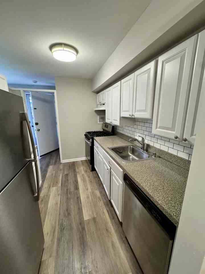 7531 Spring Lake Dr #B2 - Photo 2 of 12