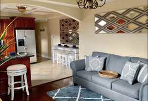 6 Marlborough Gate Pl #A - Photo 1 of 1