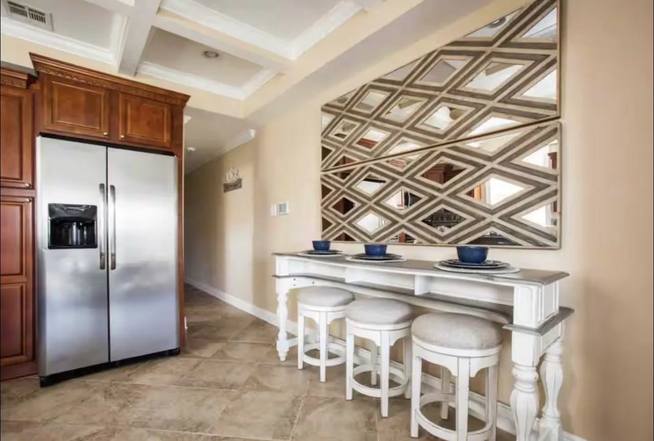 6 Marlborough Gate Pl #A - Photo 6 of 14