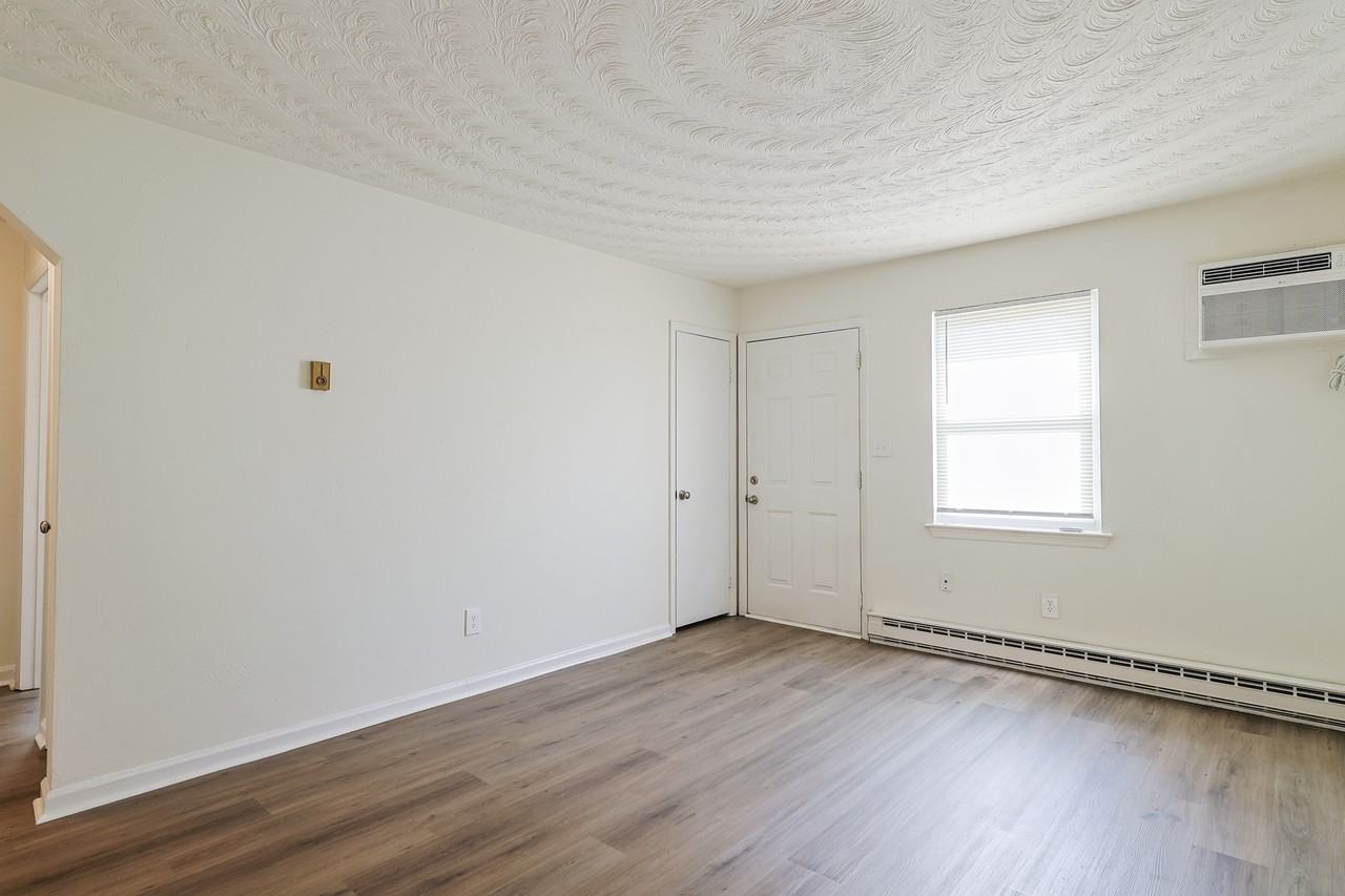 4202 Powhatan Ave #NA - Photo 5 of 17