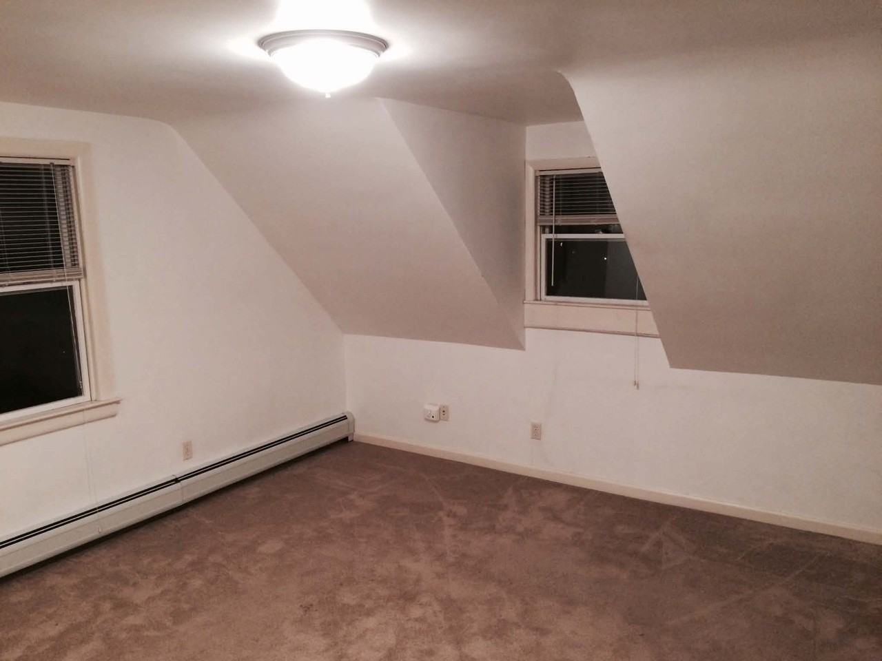 1 Newark Ave #2ndFL - Photo 4 of 7
