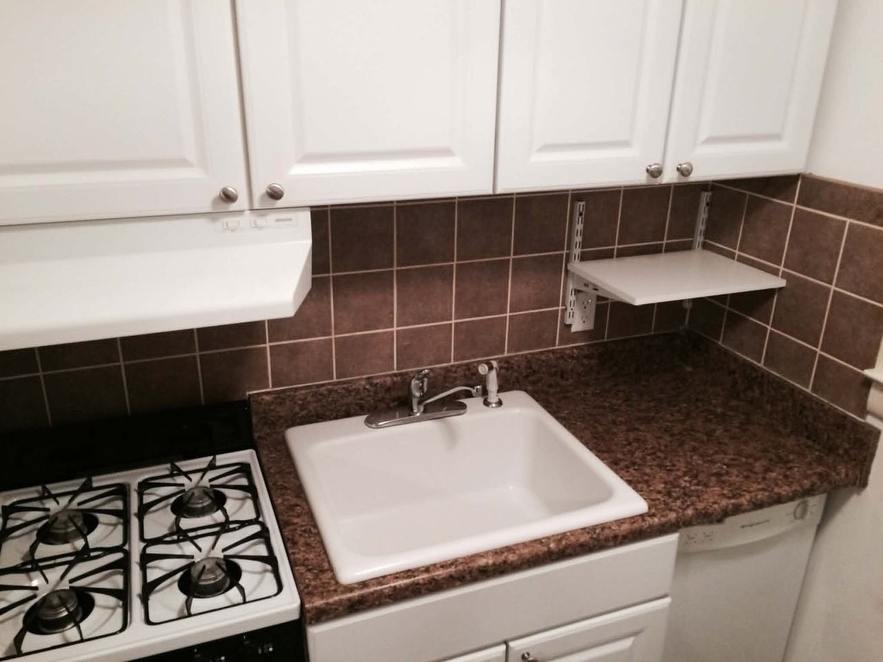 1 Newark Ave #2ndFL - Photo 5 of 7