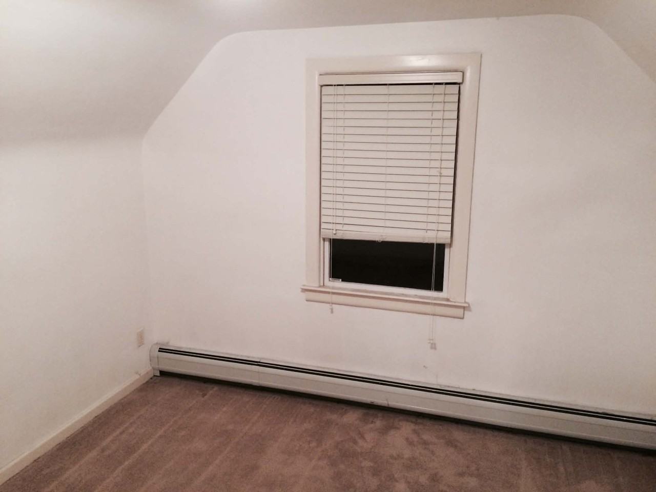 1 Newark Ave #2ndFL - Photo 6 of 7