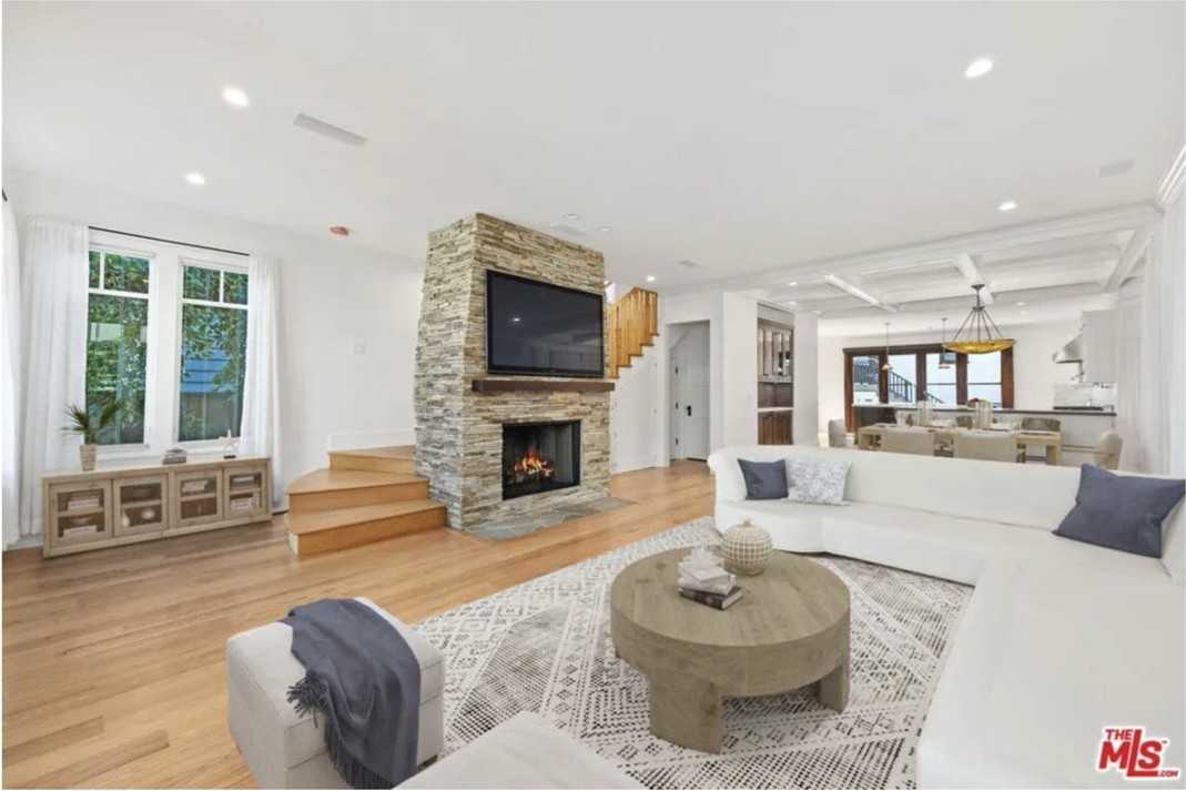 44 Sunset Ave #NA - Photo 2 of 9