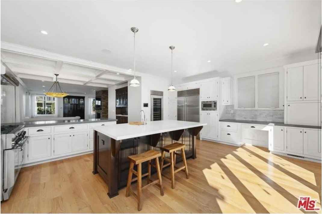44 Sunset Ave #NA - Photo 4 of 9