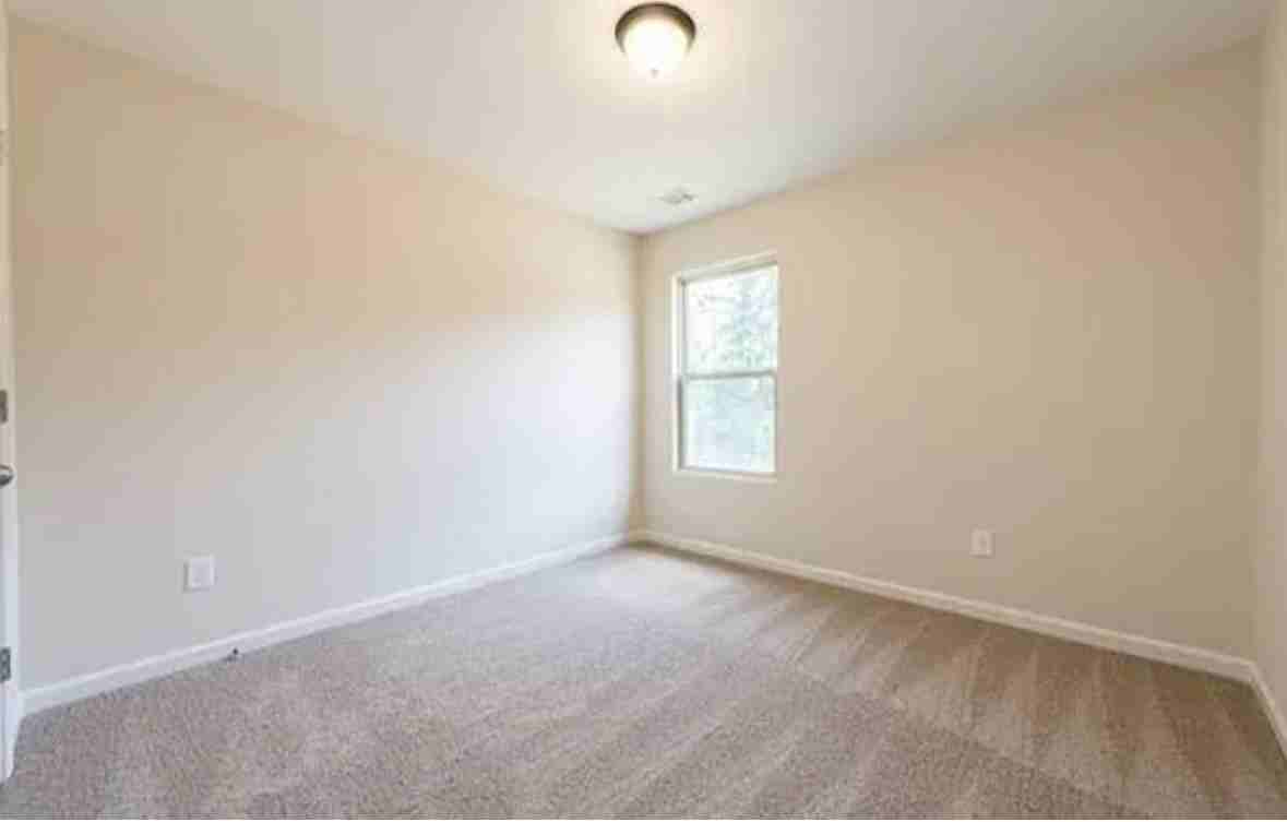429 Fall Ct #NA - Photo 5 of 5