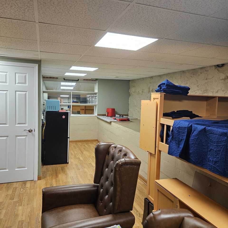 132 Westwood Dr - Photo 7 of 22