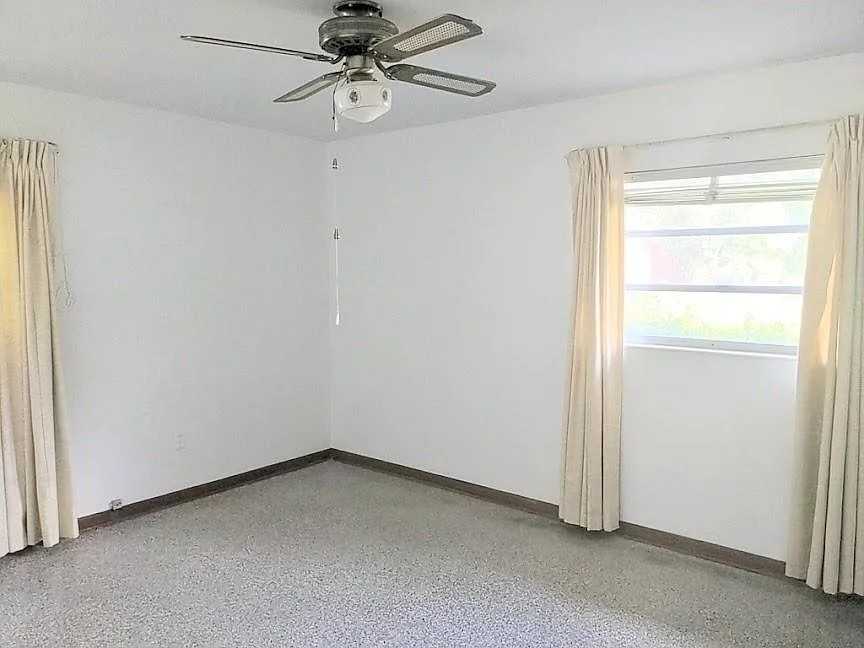 1101 Ne 14th Ave #NA - Photo 4 of 9