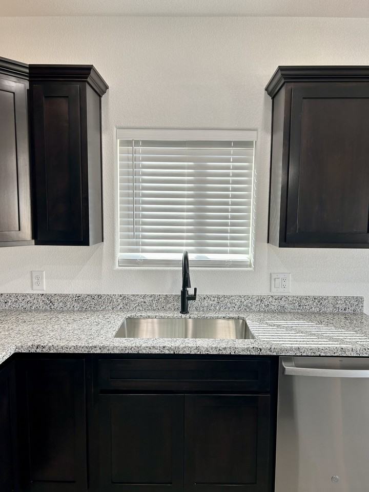 3502 S Ostrich Dr #NA - Photo 3 of 19