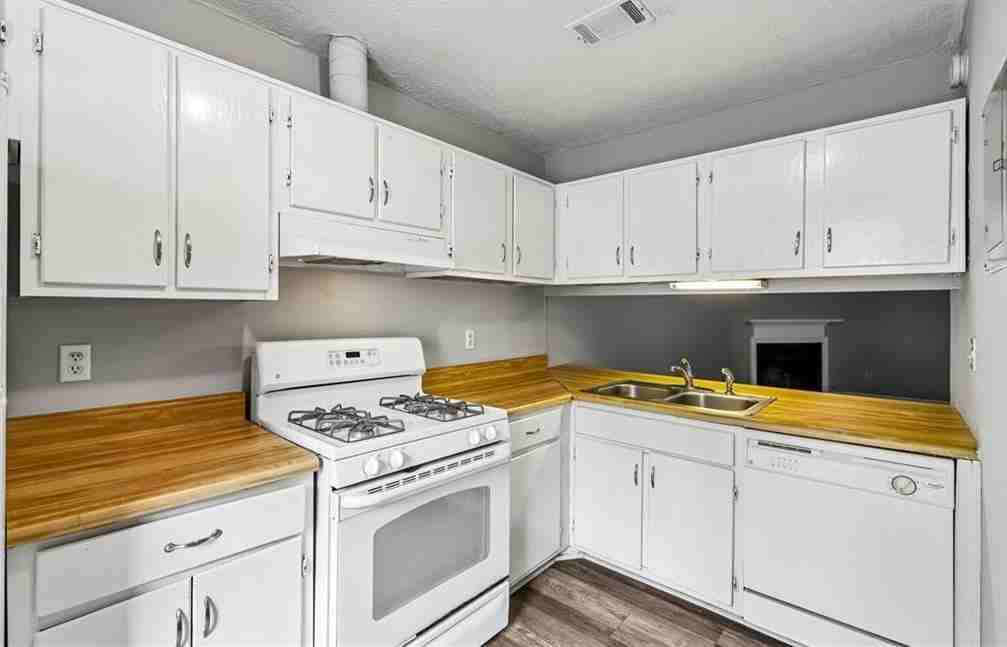 349 W Post Oak Xing Sw #NA - Photo 3 of 19