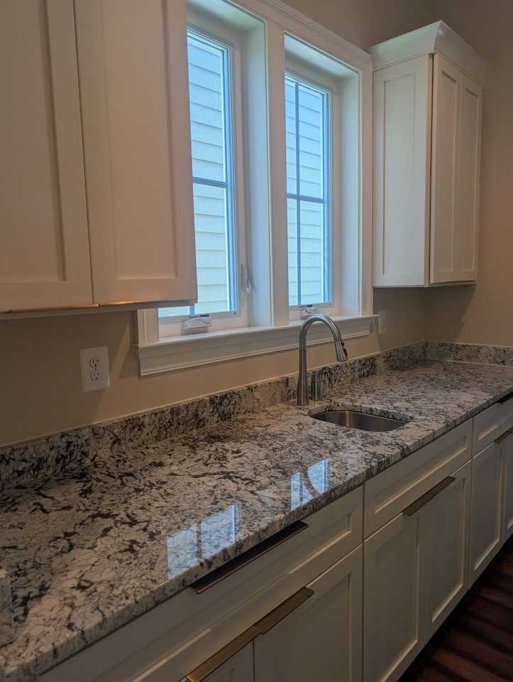 11423 Ellington St #NA - Photo 7 of 49