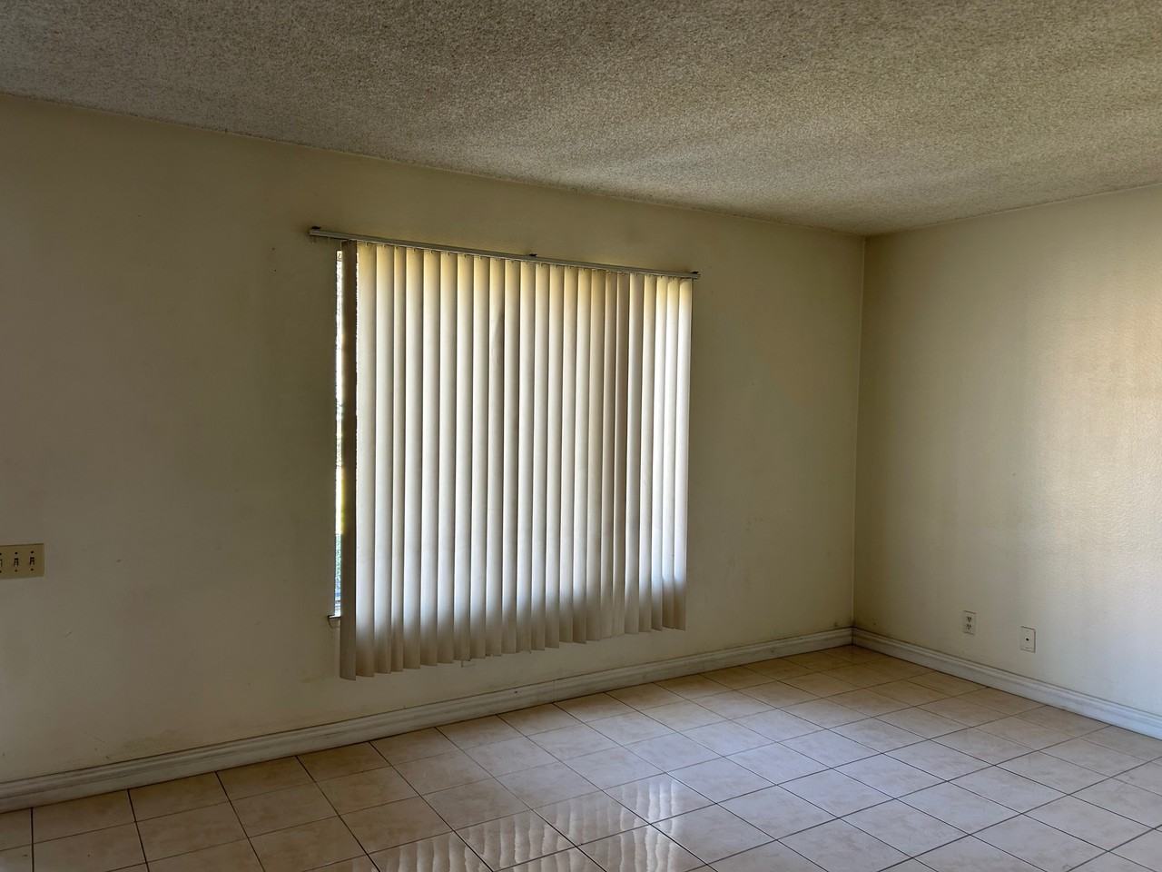 773 Windwood Dr - Photo 5 of 12