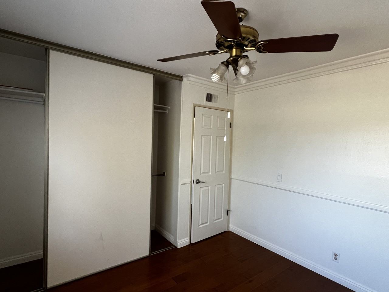 1234 Summersworth Pl #NA - Photo 7 of 12