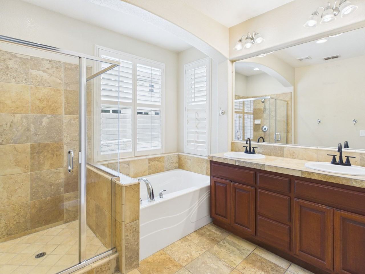 8200 Sienna Loop - Photo 6 of 17