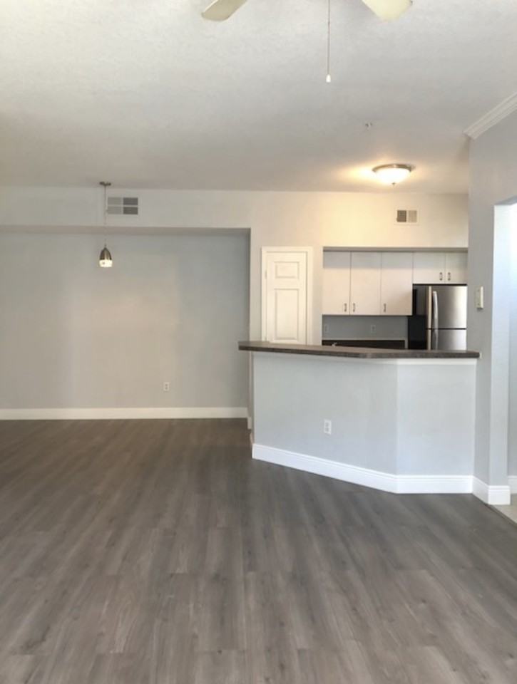 6312 Raleigh St #504 - Photo 2 of 8