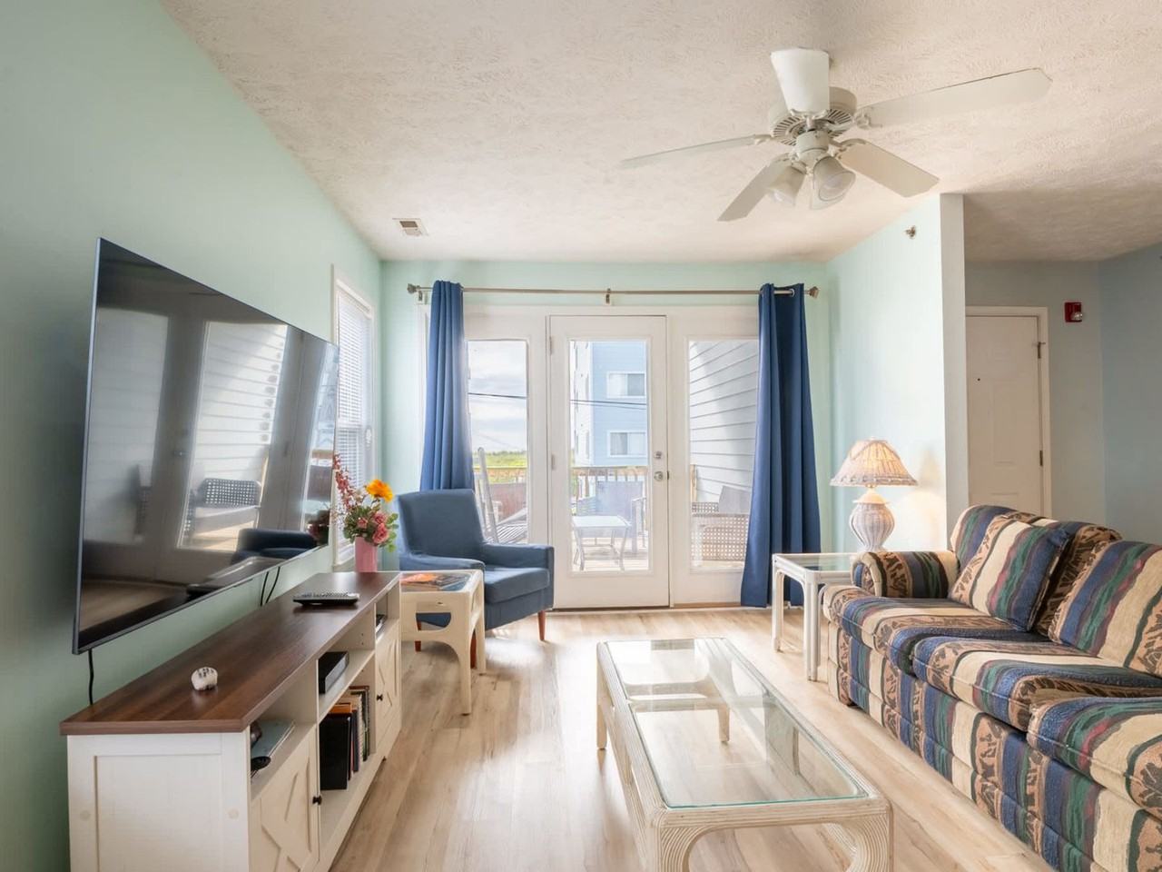 208 Sea Drift Carolina Breezin' @ 208 Carolina Beach Ave S #102 - Photo 2 of 17