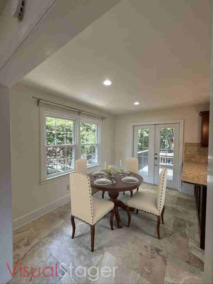 3927 Sharon View Rd - Photo 3 of 14
