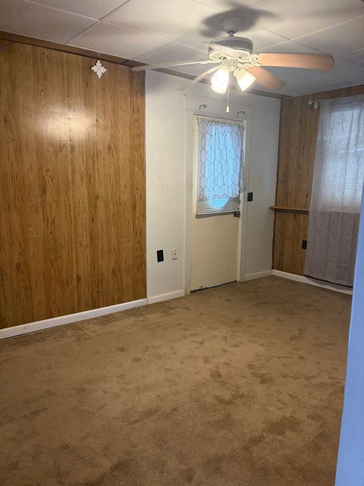 203 N Orlando Ave - Photo 3 of 4