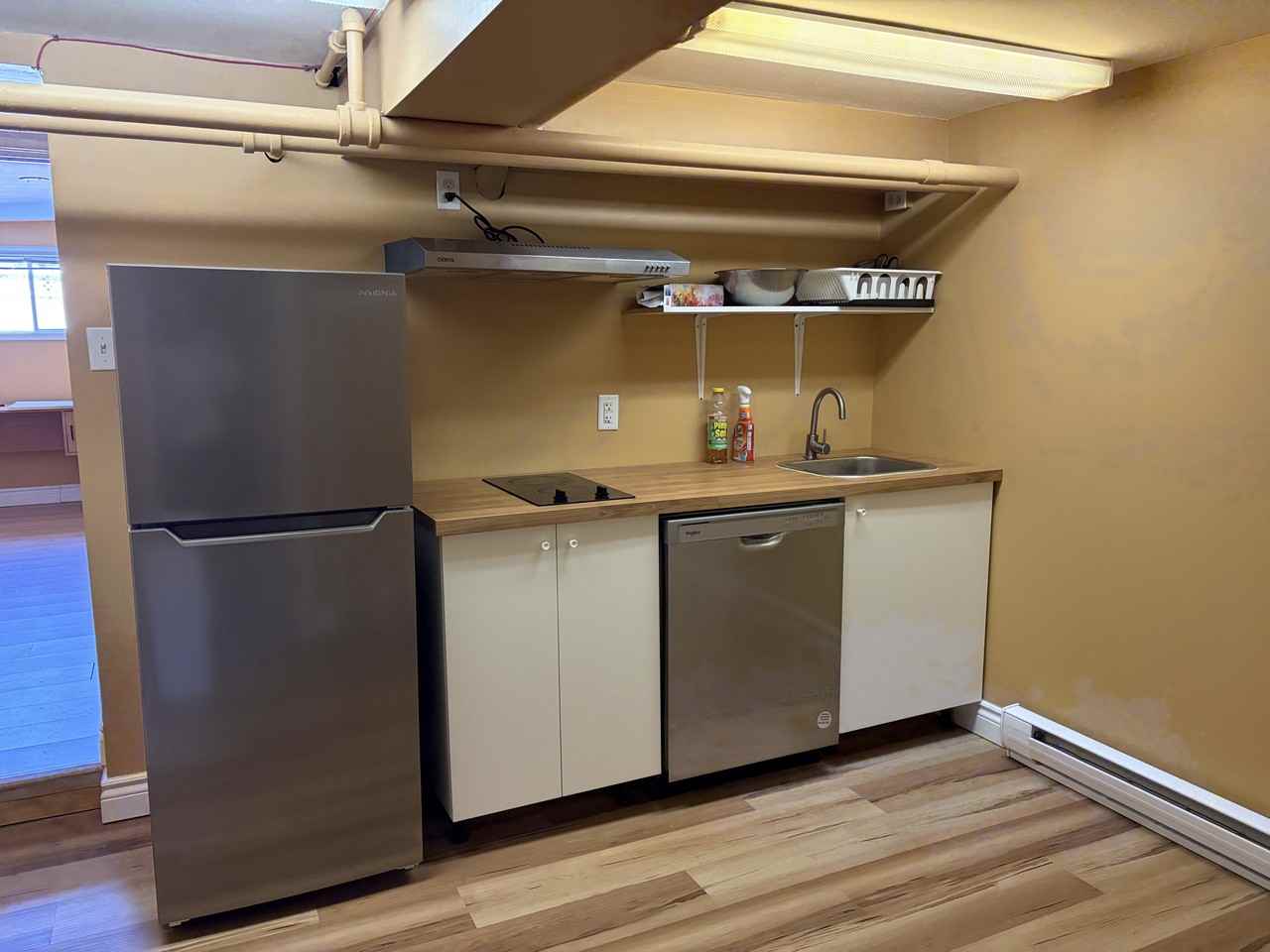 921 McLean Street - Photo 3 of 9