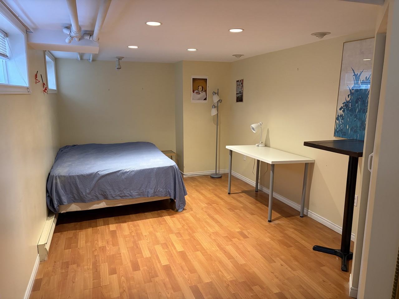 921 McLean Street - Photo 6 of 9