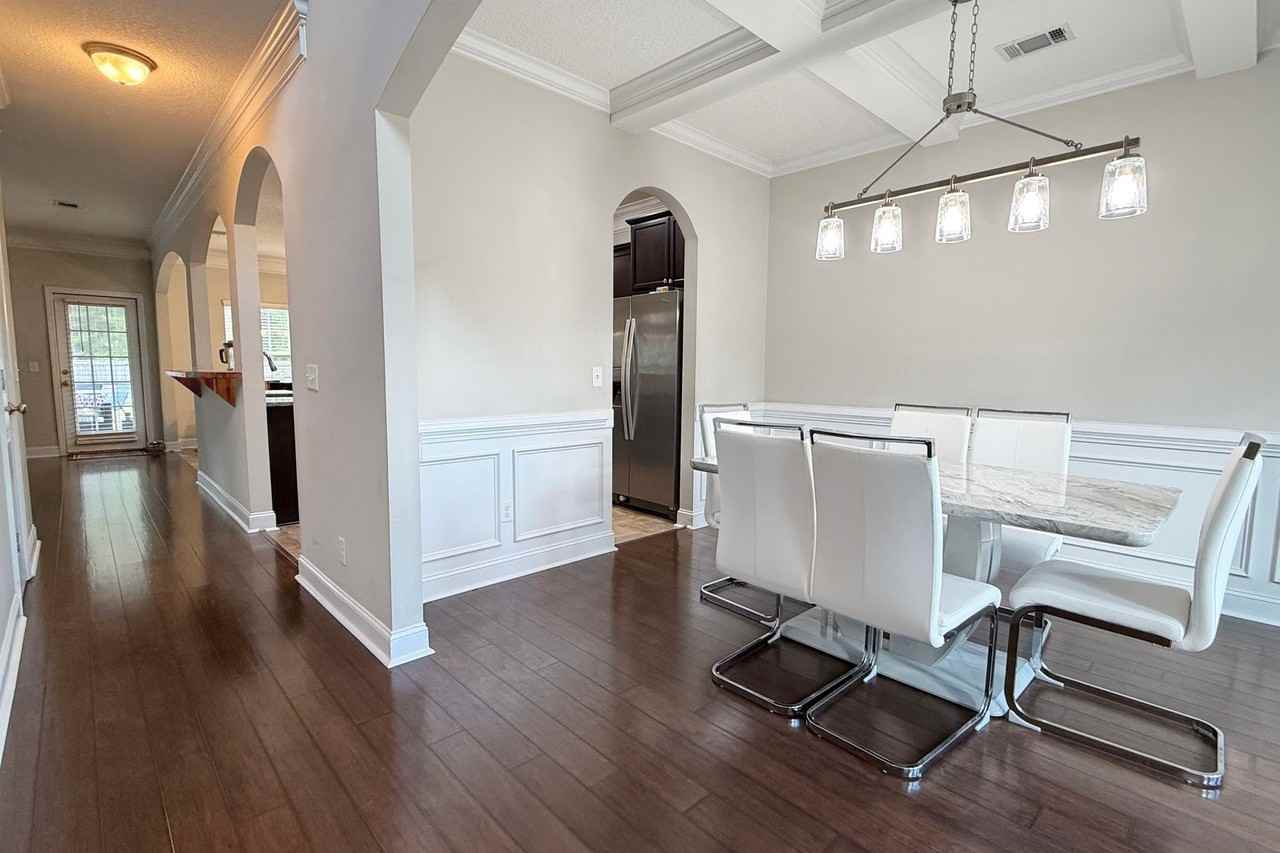 44 Mount Vernon Ter - Photo 3 of 46