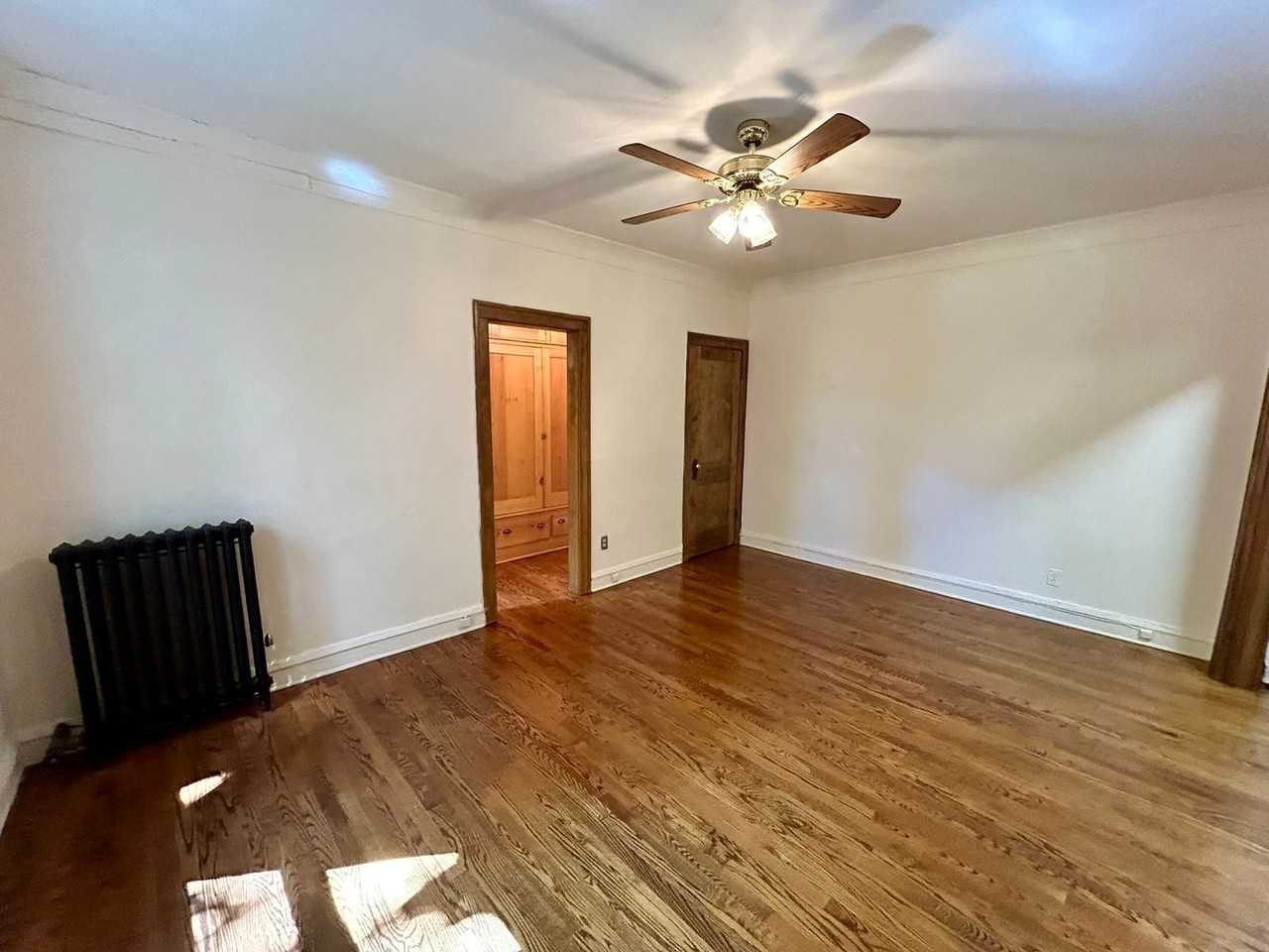 2339 N. Geneva - Photo 4 of 12