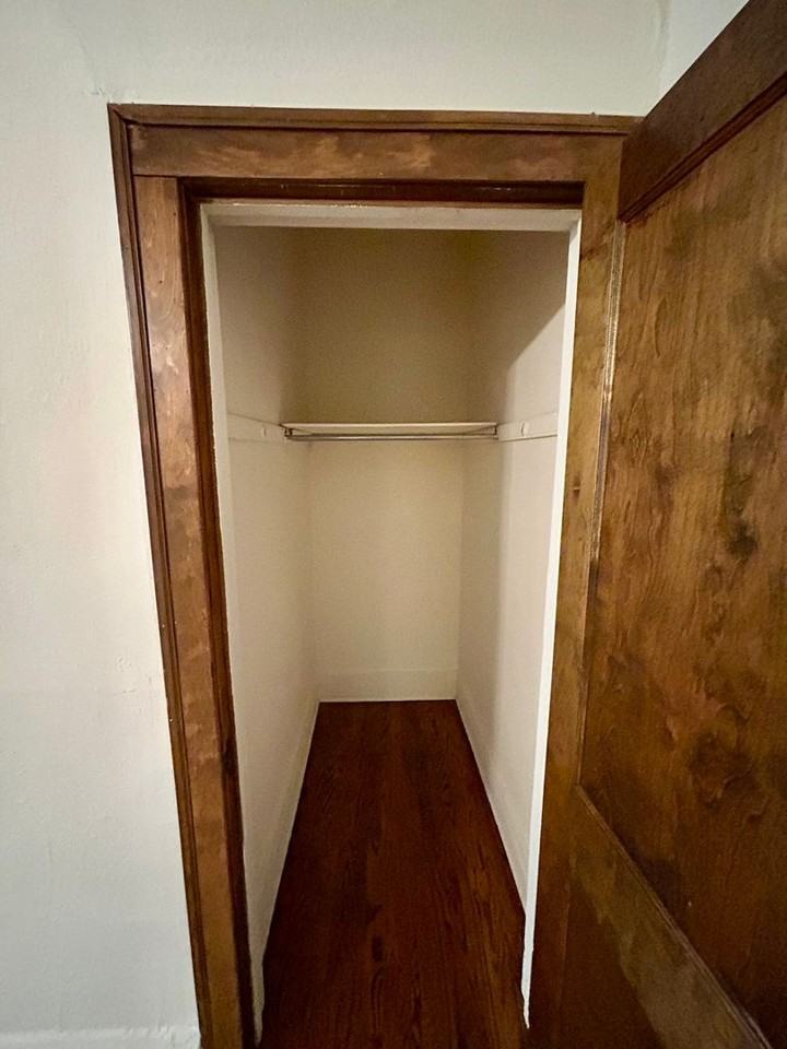 2339 N. Geneva - Photo 6 of 12