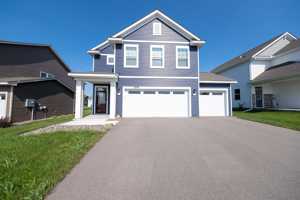 featured image of 2019 Aloha Ave #1