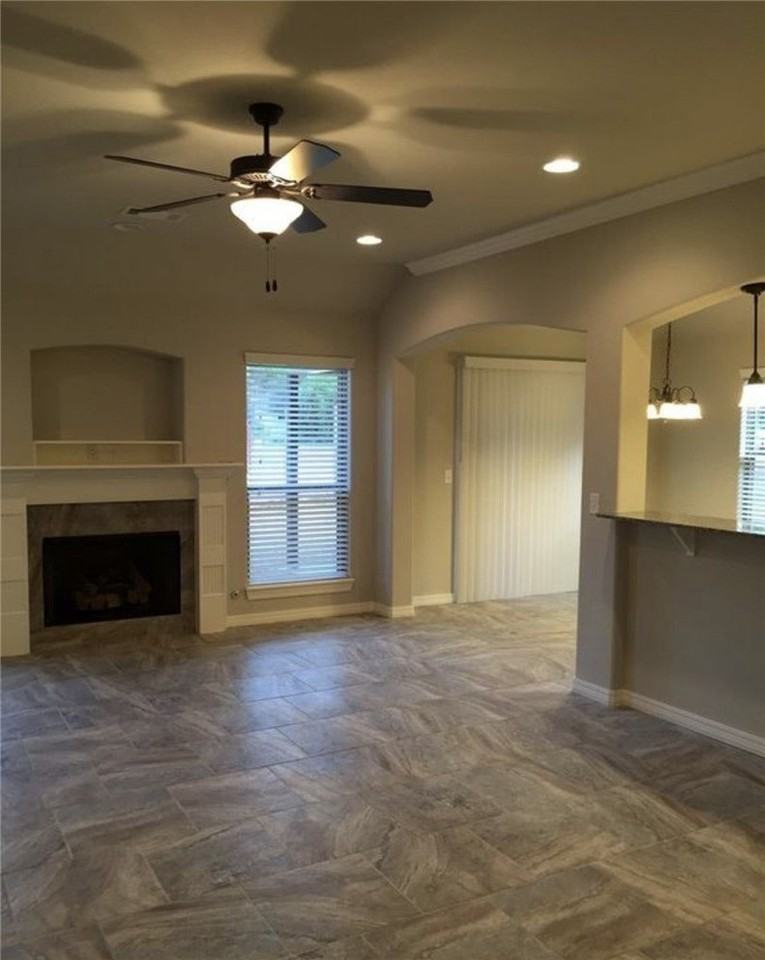 3061 N Downs Ave - Photo 5 of 15