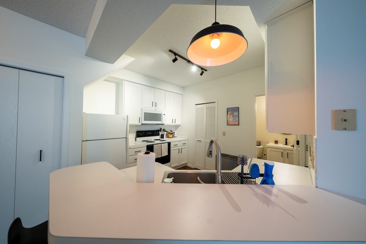 4275 Merrimac Ln N #21 - Photo 7 of 21
