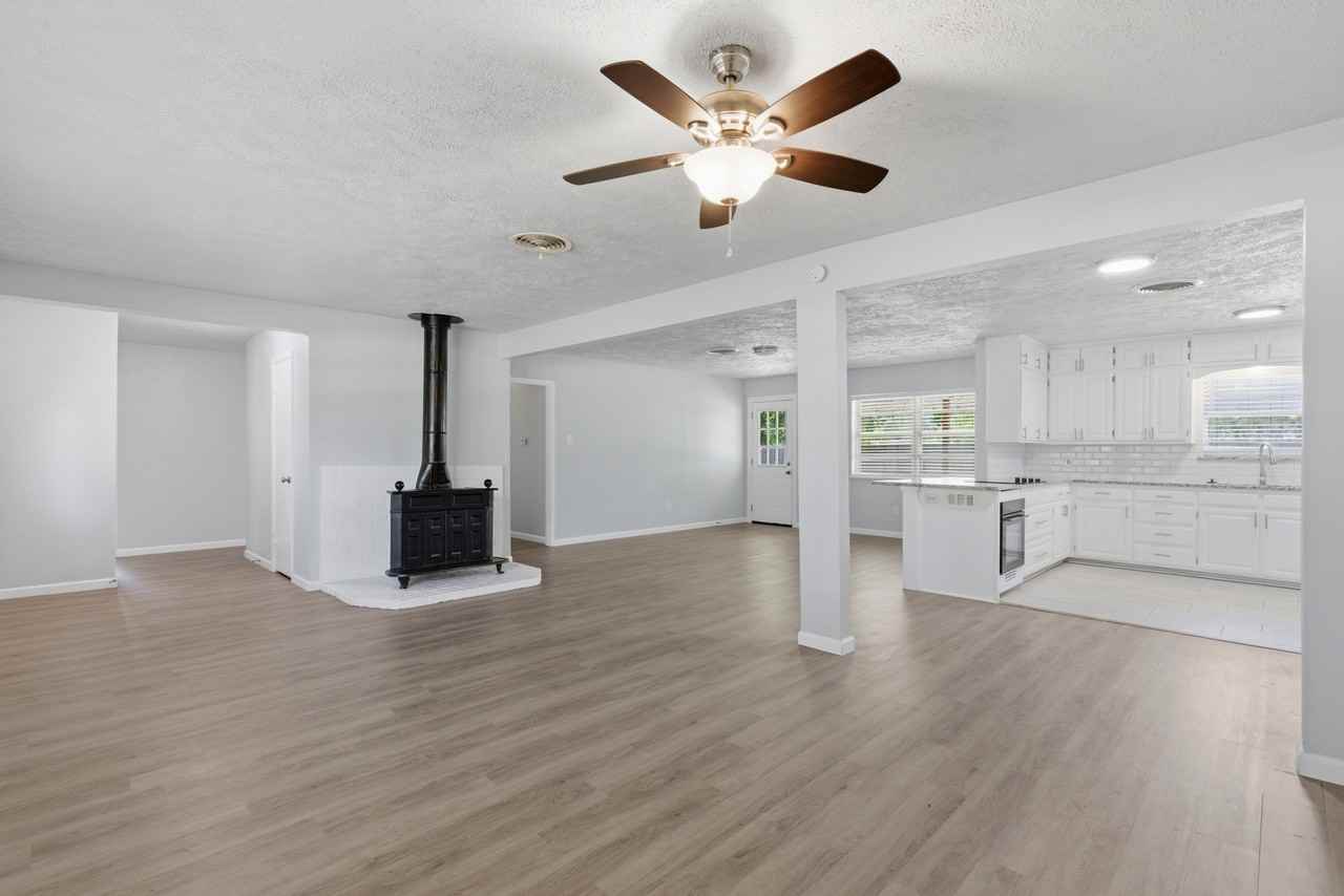 2120 Nottingham Blvd #1 - Photo 2 of 26